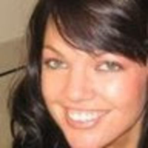 Meet your Posher, Adrienne